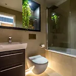 아파트 Waterside Retreat @ Ryedale House 요크