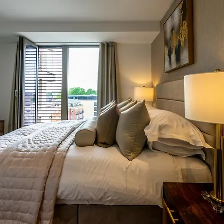 Waterside Retreat @ Ryedale House Apartment *