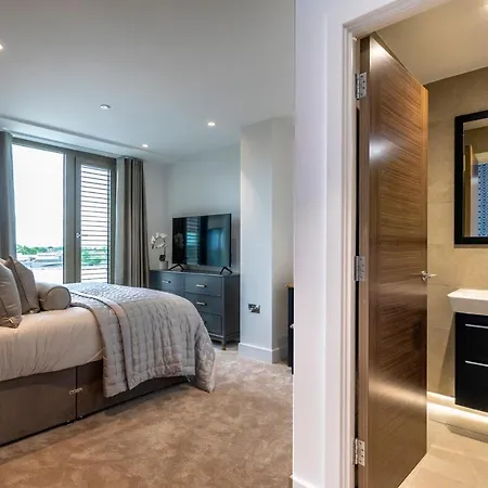 Waterside Retreat @ Ryedale House *