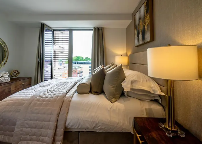 Waterside Retreat @ Ryedale House 公寓 *