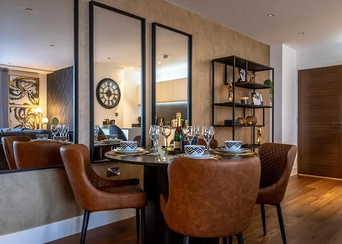 Waterside Retreat @ Ryedale House 公寓