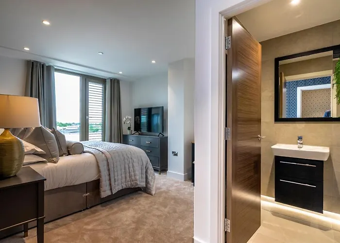 Waterside Retreat @ Ryedale House *